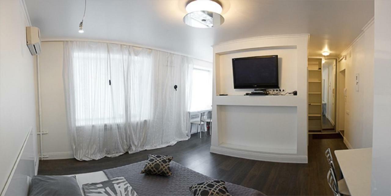 Great Studio Near The Pechersk Київ Екстер'єр фото